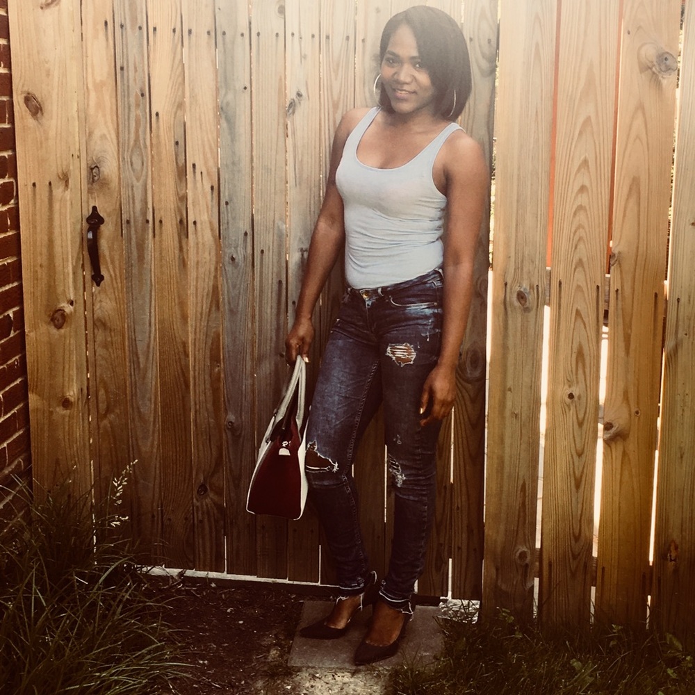 Meet your Posher, Sherry